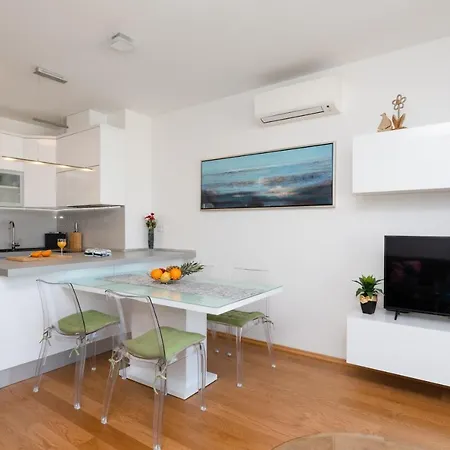 Sky Apartment